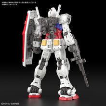 Load image into Gallery viewer, RG 1/144 RG RX-78-2 GUNDAM Ver. 2.0