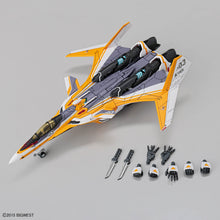 Load image into Gallery viewer, 1/100 HG VF-25F VF-31E Siegfried (Chuck Mustang Use)