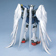 Load image into Gallery viewer, PG 1/60 XXXG-00W0 Wing GUNDAM Zero Custom