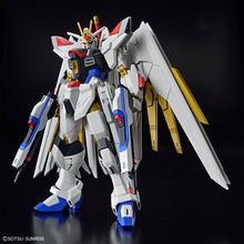 Load image into Gallery viewer, HG 1/144 Mighty Strike Freedom Gundam
