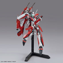 Load image into Gallery viewer, HG 1/100 YF-29 DURANDAL VALKYRIE (Alto Saotome Use)
