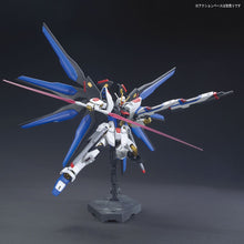 Load image into Gallery viewer, HGCE 1/144 STRIKE FREEDOM GUNDAM (REVIVE)
