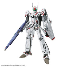 Load image into Gallery viewer, 1/100 HG VF-25F Messiah Valkyrie (Alto Saotome's) Deluxe Set
