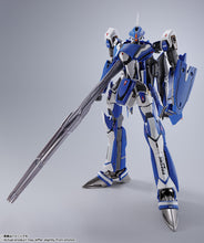 Load image into Gallery viewer, DX CHOGOKIN VF-25G SUPER MESSIAH VALKYRIE (Michael Blanc&#39;s Fighter) Revival Ver.
