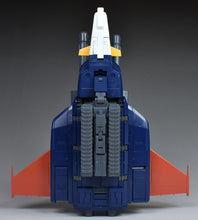Load image into Gallery viewer, MG 1/100 G Fighter Gundam Ver. 2.0 Operation V Model
