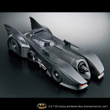 Load image into Gallery viewer, 1/35 SCALE MODEL KIT BATMOBILE (BATMAN VER.)
