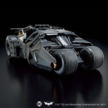 Load image into Gallery viewer, 1/35 SCALE MODEL KIT BATMOBILE (BATMAN BEGINS VER.)
