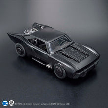 Load image into Gallery viewer, 1/35 SCALE MODEL KIT BATMOBILE (THE BATMAN VER.)
