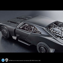 Load image into Gallery viewer, 1/35 SCALE MODEL KIT BATMOBILE (THE BATMAN VER.)
