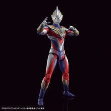 Load image into Gallery viewer, Figure-rise Standard ULTRAMAN TRIGGER MULTI TYPE
