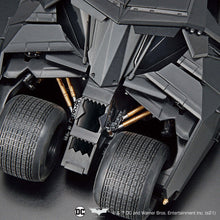 Load image into Gallery viewer, 1/35 SCALE MODEL KIT BATMOBILE (BATMAN BEGINS VER.)
