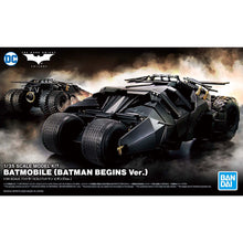 Load image into Gallery viewer, 1/35 SCALE MODEL KIT BATMOBILE (BATMAN BEGINS VER.)
