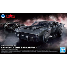 Load image into Gallery viewer, 1/35 SCALE MODEL KIT BATMOBILE (THE BATMAN VER.)
